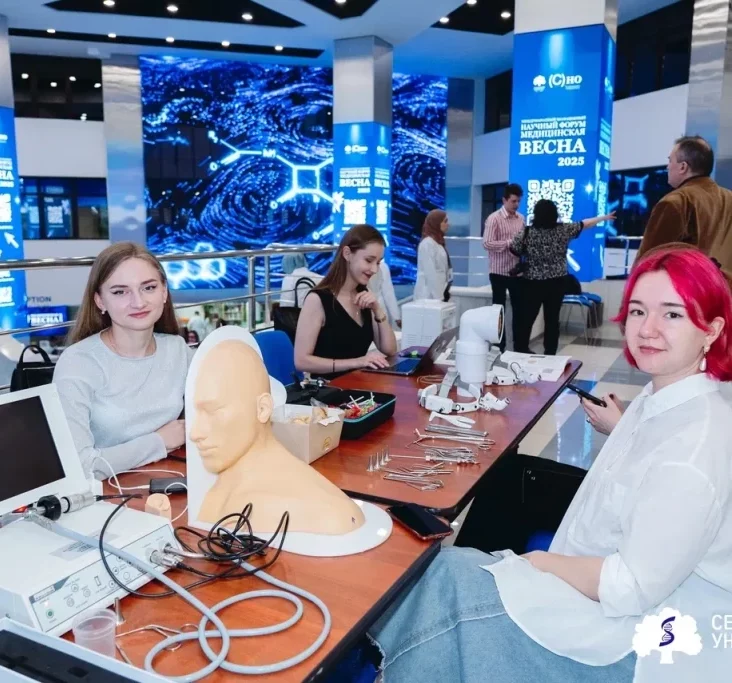 الحياة الطلابية في جامعة سيتشينوف — طريق مشرق نحو تحقيق الطموح