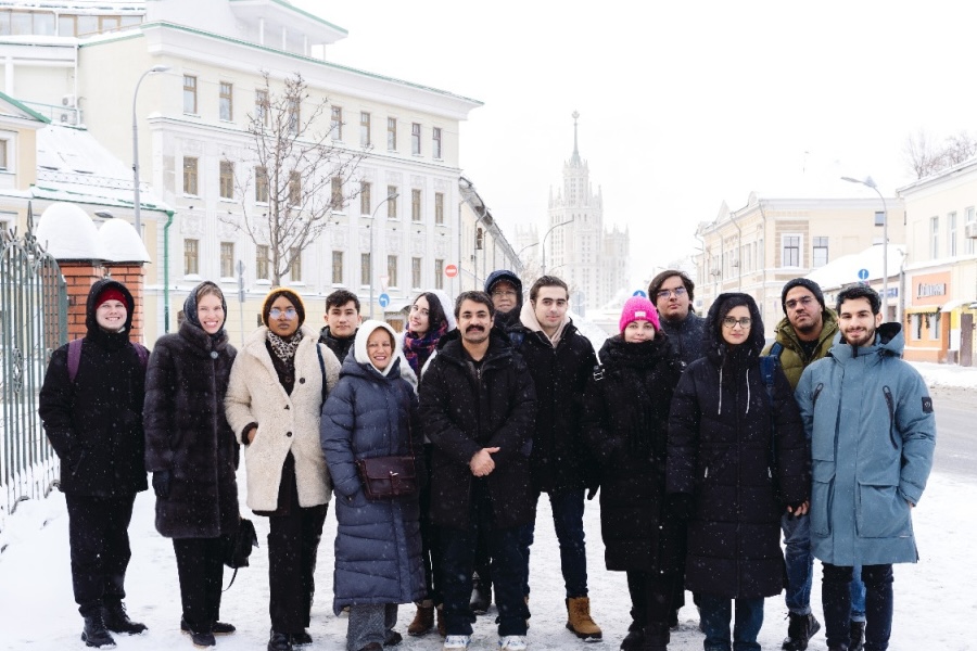 Best Walking Routes in Moscow for International Students from Saudi Arabia
